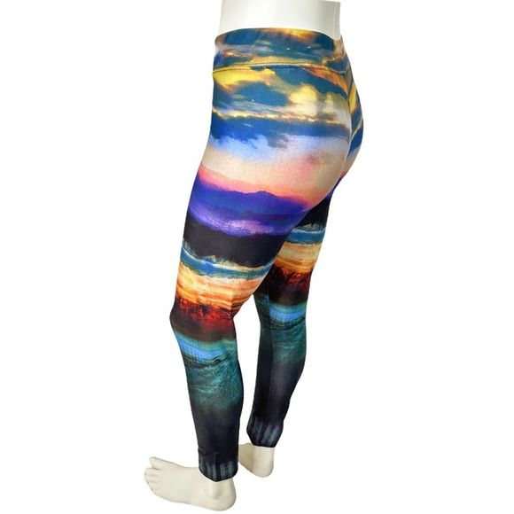 American Eagle Outfitters High Rise Mountain Sunset Leggings - Picture 4 of 8